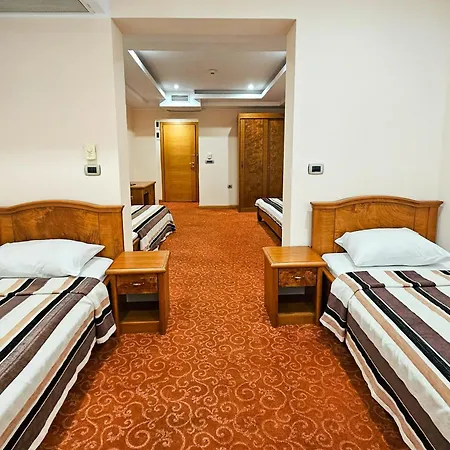 Mali Bambis Otel Podgoriçe