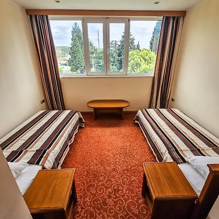 Mali Bambis Podgoriçe