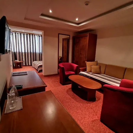 Otel Mali Bambis Podgoriçe